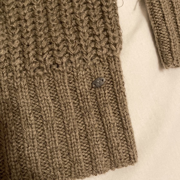 American Eagle sweater • size Small - Picture 3 of 5